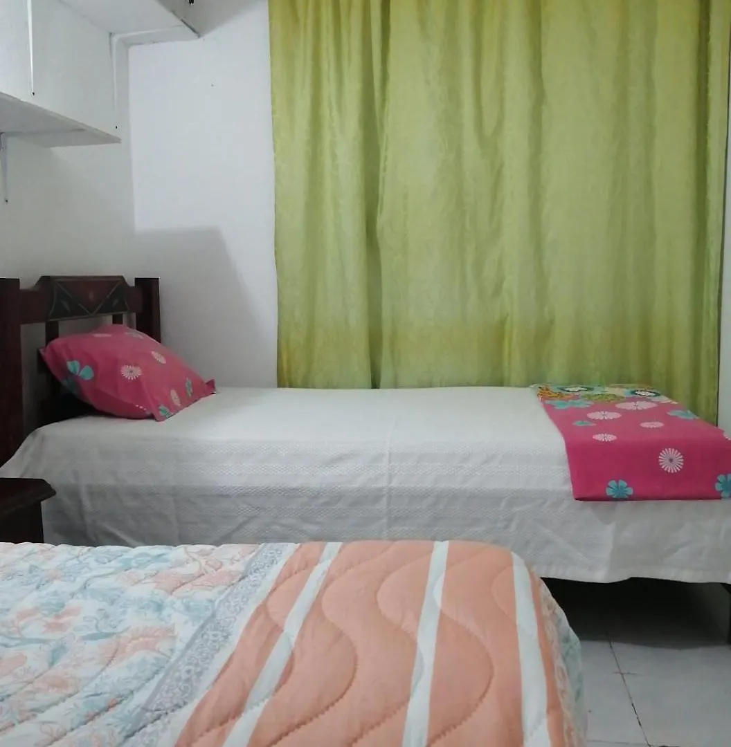 Habitacion Privada, En Apartamento Compartido Solo Con La Propietaria. Cartagena Homestay