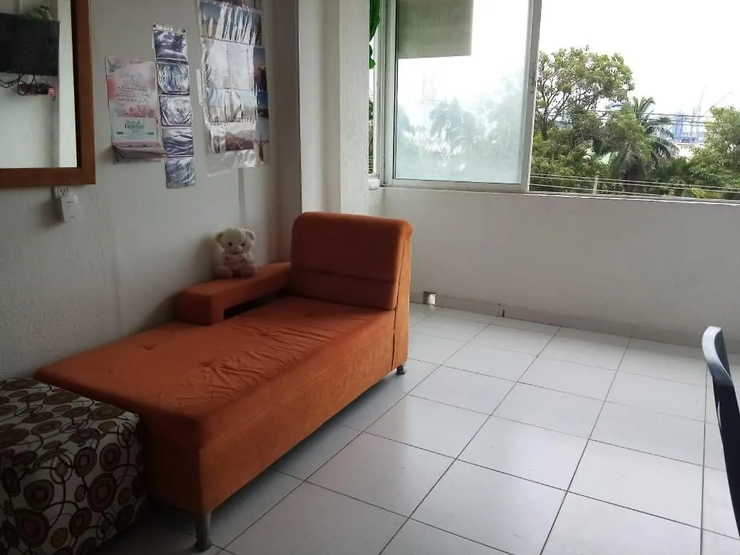 Habitacion Privada, En Apartamento Compartido Solo Con La Propietaria. Cartagena 0*,  Colombia